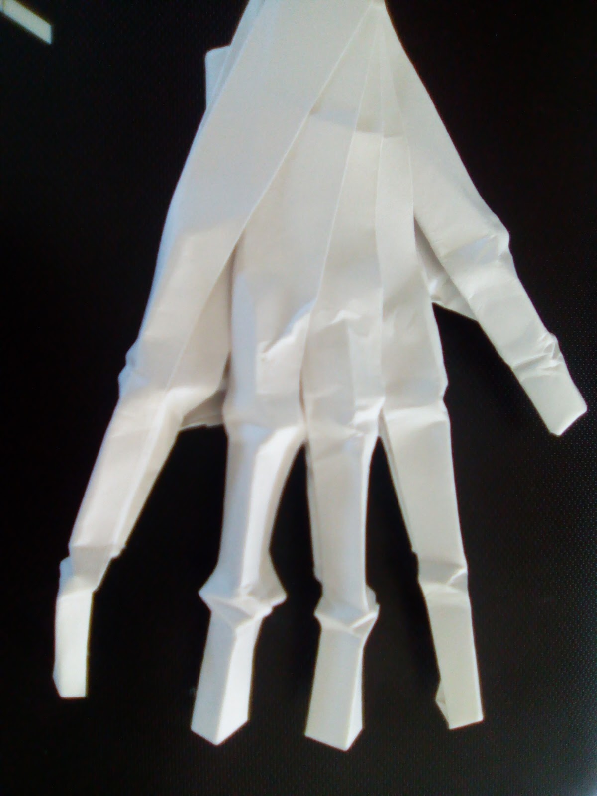 Recherche de formes en origami par Nathalie Othats Lagréou